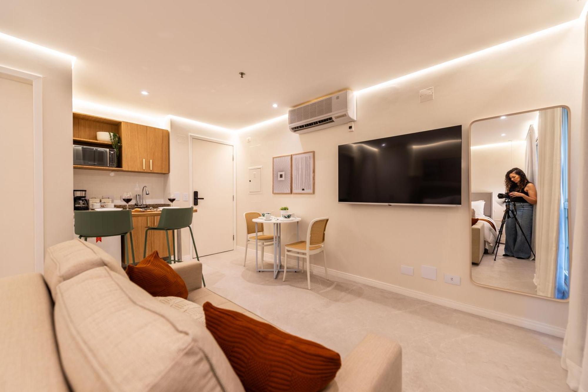 Charmoso, A 3 Minutos A Pe Da Oscar Freire Apartamento